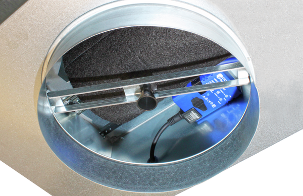 TROX RFD-SIRIUS plenum box interior with cross bar and circular duct connection